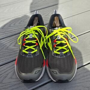 Brooks Men's Cascadia 15 Running Shoes Gray, Size 9.5 (Wide 2E) READ DESCRIP